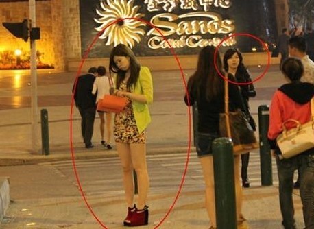 小巷子里的失足妇女:深圳失足女图片(点击浏览下一张趣图)