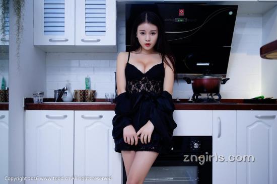 咬人猫不和谐照片:晚香玉老公kuma照片(点击浏览下一张趣图)