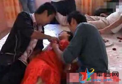 洞房妈妈指导表妹观摩:妈妈洞房之夜,爸爸你的真大(6)(点击浏览下一张趣图)