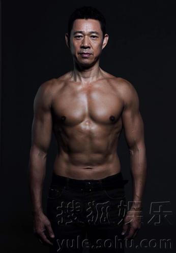 张丰毅的白色内裤:张丰毅是攻还是受(4)(点击浏览下一张趣图)