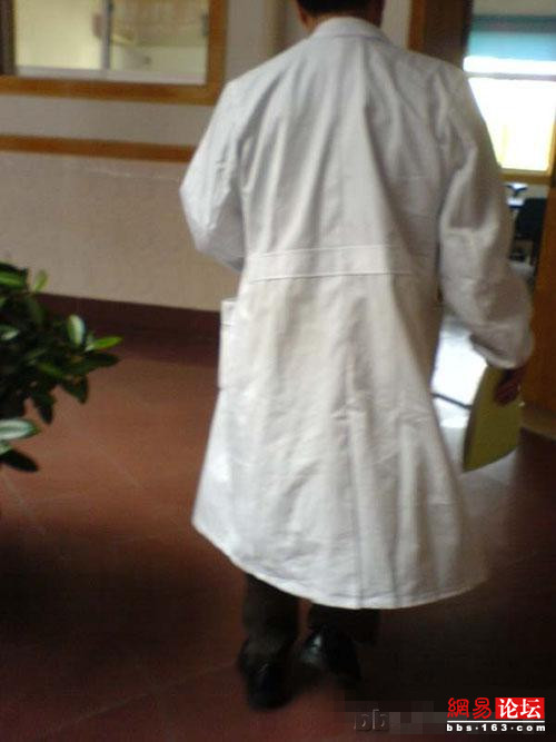 男子捐献精子过程实拍:捐精子护士帮忙吗(15)(点击浏览下一张趣图)