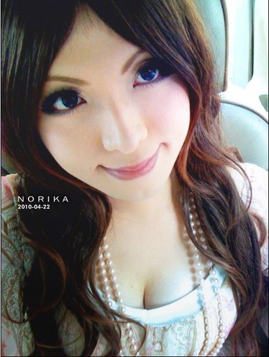 女高潮时西部表情图:美女高ssdx,享受表情动态图片(9)(点击浏览下一张趣图)