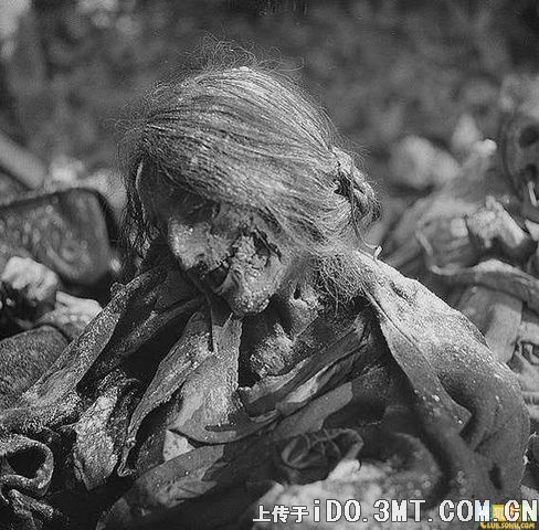 苏联女兵死亡图:苏联女英雄卓娅死亡图(5)(点击浏览下一张趣图)