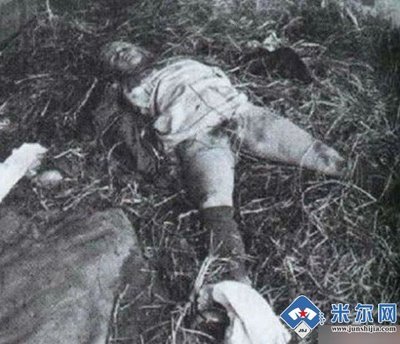 苏联女兵死亡图:苏联女英雄卓娅死亡图(6)(点击浏览下一张趣图)