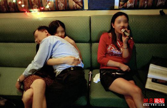 ktv女生陪唱真实照片:ktv陪唱女的真实夜生活(9)(点击浏览下一张趣图)