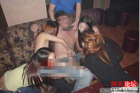 涉黄ktv女子图片:ktv陪唱小姐玩法那些(4)(点击浏览下一张趣图)