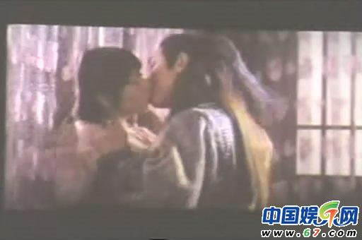 32k金瓶梅连环画图片:古典金瓶梅连环画图片(7)(点击浏览下一张趣图)