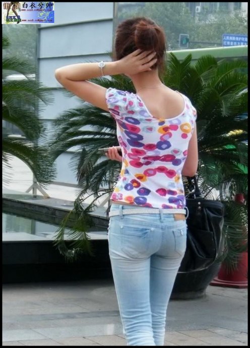牛仔裤美女裆部:女人的裆部长什么样(7)(点击浏览下一张趣图)