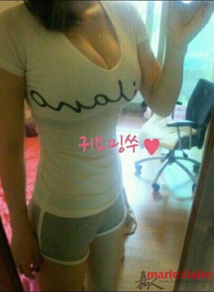 自拍偷拍国产图文23p:微信自拍暴露照片(点击浏览下一张趣图)
