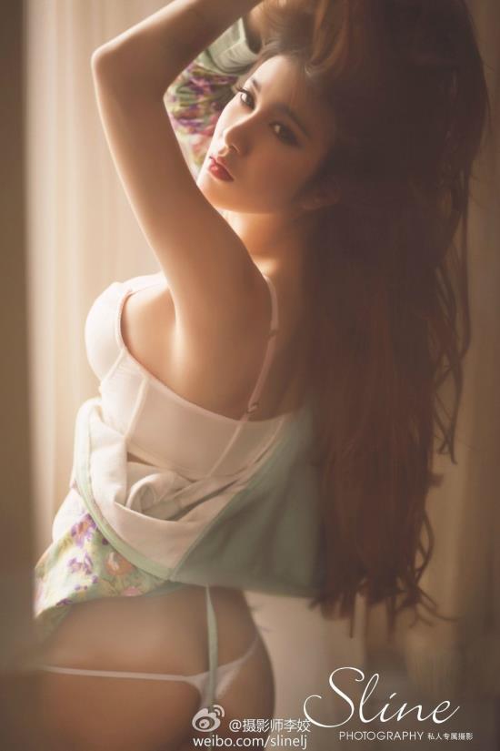 色女网综合美女图片(点击浏览下一张趣图)