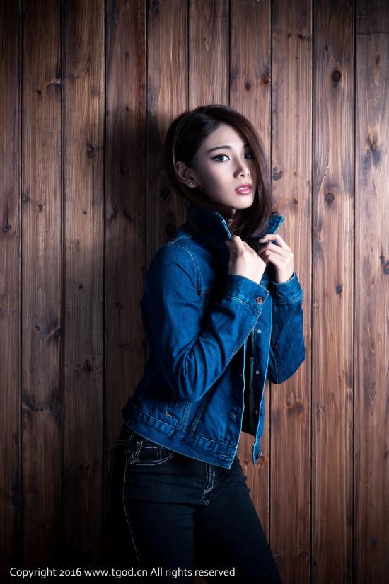 哥也爱www.8352522.com综合美女图片(2)(点击浏览下一张趣图)
