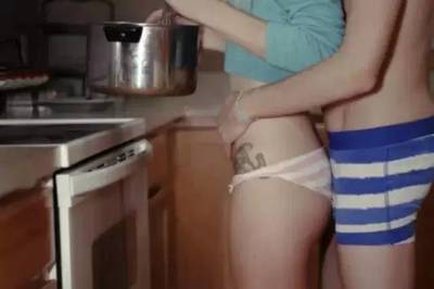 女人的第一次都是什么感觉呢(点击浏览下一张趣图) 女人的第一次都是什么感觉呢(点击浏览下一张趣图)