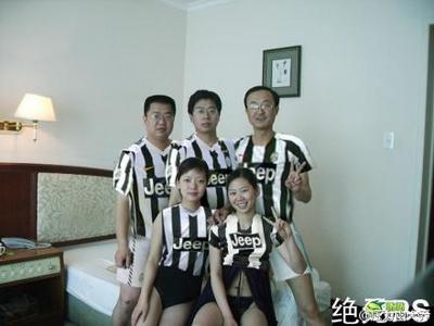 昆明6p完整图片百度:昆明官员照门图片欣赏(6)(点击浏览下一张趣图)