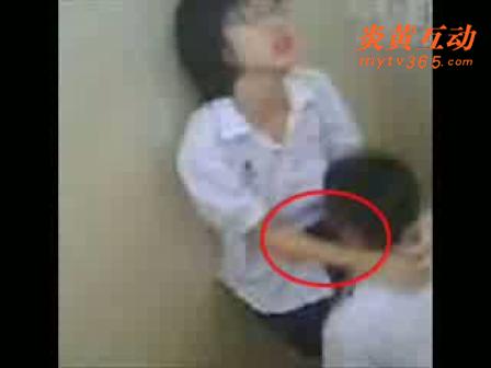 巨乳模特不雅视频:艳照刘荀(点击浏览下一张趣图)