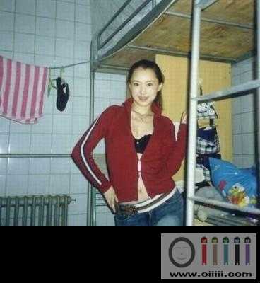 巨乳模特不雅视频:艳照刘荀(8)(点击浏览下一张趣图)