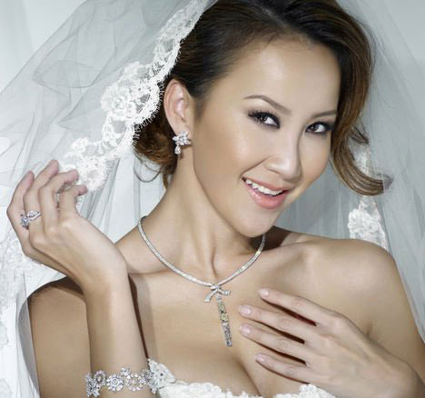 明星ps你懂的:wag333李玟(2)(点击浏览下一张趣图)