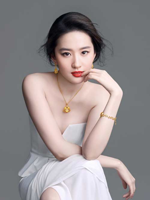 刘亦菲电脑图片:刘亦菲电脑合成照片(点击浏览下一张趣图)