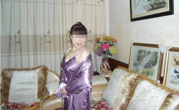 熟丝徐娘的微博照片:大连熟丝贵妇(3)(点击浏览下一张趣图)
