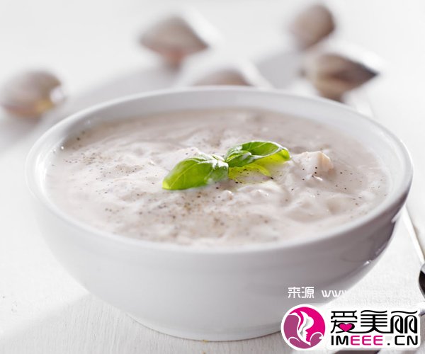 长了雀斑怎么办,6中能去掉雀斑的日常食物(点击浏览下一张趣图)