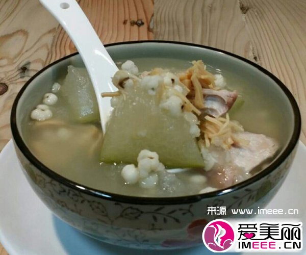 经常熬夜后喝什么汤能调养身子(点击浏览下一张趣图)
