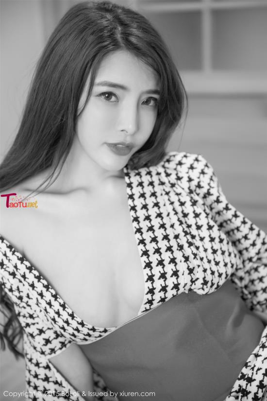 footfetishtube.com综合美女图片(2)(点击浏览下一张趣图)