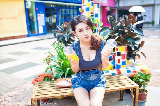 亚洲色图区综合美女图片(点击浏览下一张趣图)