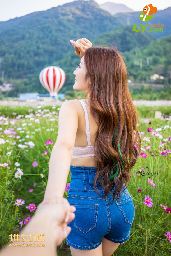 五月天情色综合美女图片(3)(点击浏览下一张趣图)