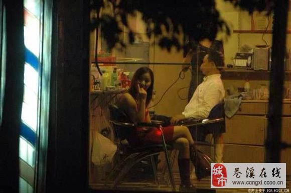 东莞大保健图片:男人都是怎么上小姐的(点击浏览下一张趣图)
