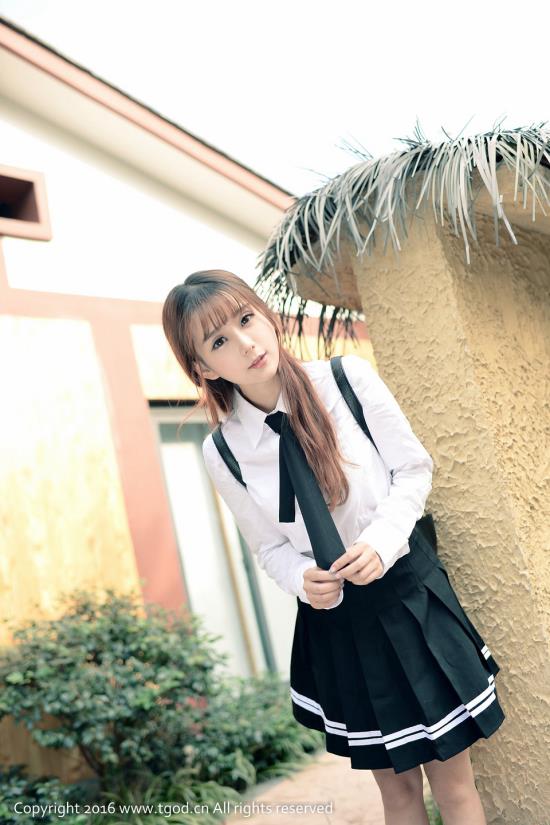 成人黄色综合网美女图片(2)(点击浏览下一张趣图)