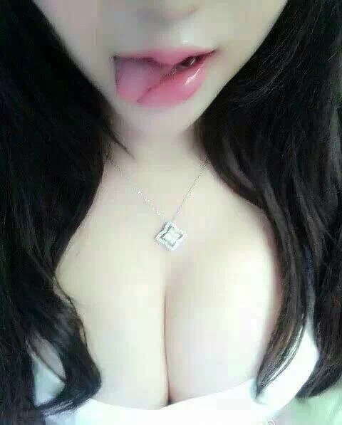大胸妹子更易得乳腺癌吗？(点击浏览下一张趣图)