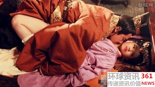 古代怀孕大肚子照片:古代怀孕肚子疼视频(点击浏览下一张趣图)