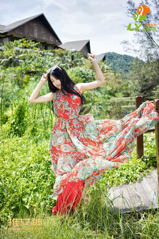 亚洲色网综合美女图片(2)(点击浏览下一张趣图)