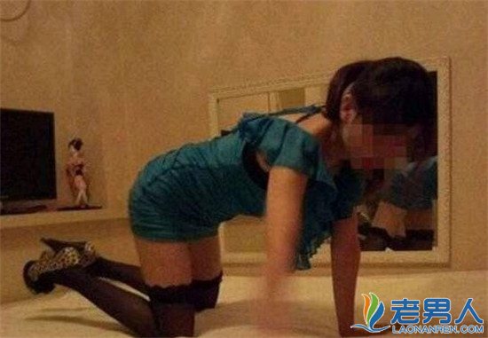 汉阳桃花岛陪裸嗨:夜店辣妹醉酒裸嗨图片(点击浏览下一张趣图)