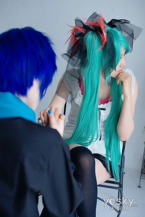 初音未来肛门塞葱图片:初音cos h葱(2)(点击浏览下一张趣图)