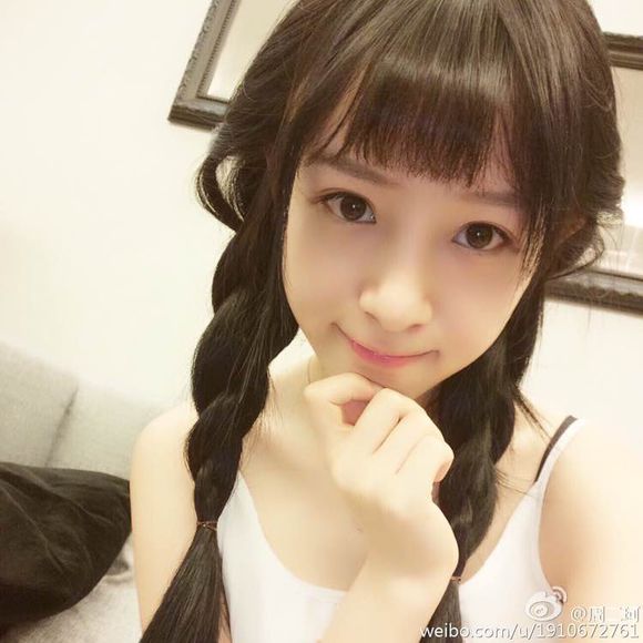 为什么说二珂是心机婊:斗鱼四婊为什么有二珂(点击浏览下一张趣图)
