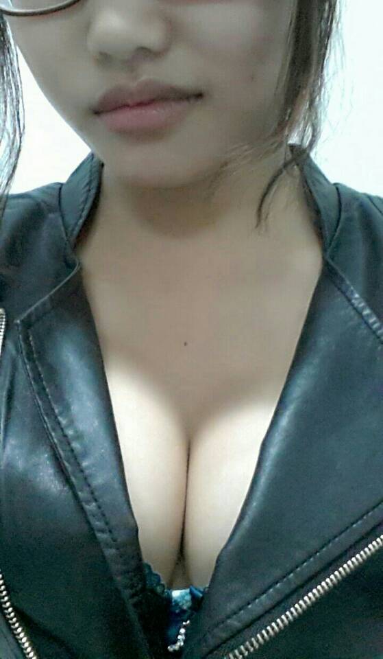 微信晒胸大赛00晒胸马赛克图片还原(点击浏览下一张趣图)