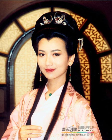 赵雅芝年轻时最美图片赵雅芝未穿衣服图(4)(点击浏览下一张趣图)
