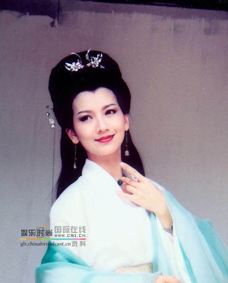 赵雅芝年轻时最美图片赵雅芝未穿衣服图(5)(点击浏览下一张趣图)