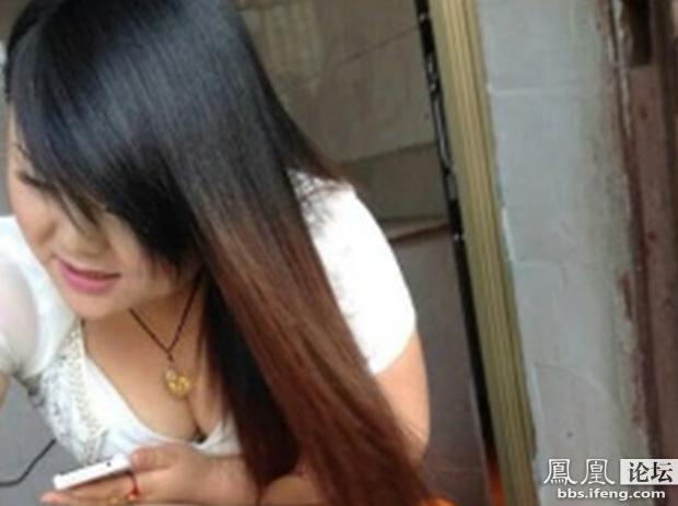 乌鲁木齐劳动街站街女图片乌鲁木齐那有小妹服务(4)(点击浏览下一张趣图)