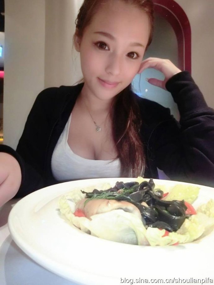 我的大学女友刘晴全文互换旅游图片(点击浏览下一张趣图)