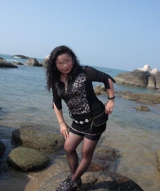 洗手间的妈妈贴吧晒我的妈妈贴吧图片(点击浏览下一张趣图)