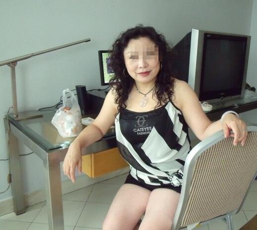 洗手间的妈妈贴吧晒我的妈妈贴吧图片(5)(点击浏览下一张趣图)