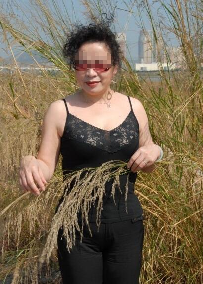 洗手间的妈妈贴吧晒我的妈妈贴吧图片(6)(点击浏览下一张趣图)