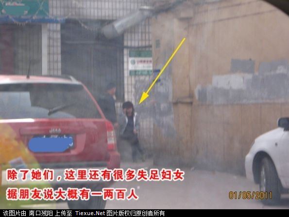 暗拍成人奶妈地下交易图片失足妇女招嫖图片(3)(点击浏览下一张趣图)