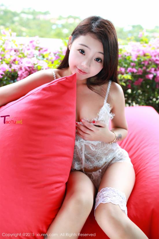 segege综合网美女图片(2)(点击浏览下一张趣图)