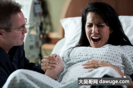 分娩无遮盖高清图片 难产分娩无遮盖图片(3)(点击浏览下一张趣图)