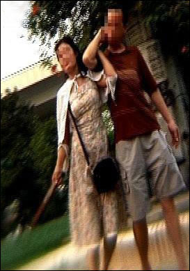 树林老头偷惺图片图片 最新老人树林偷腥图片(点击浏览下一张趣图)
