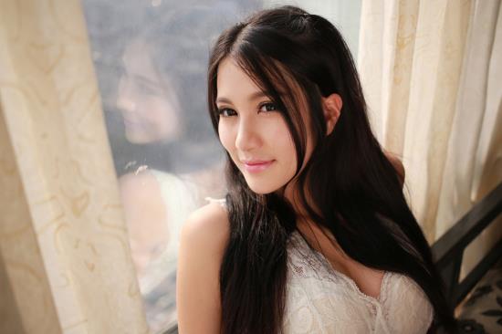 亚洲另类激情小说图 亚洲欧美图片专区(3)(点击浏览下一张趣图)