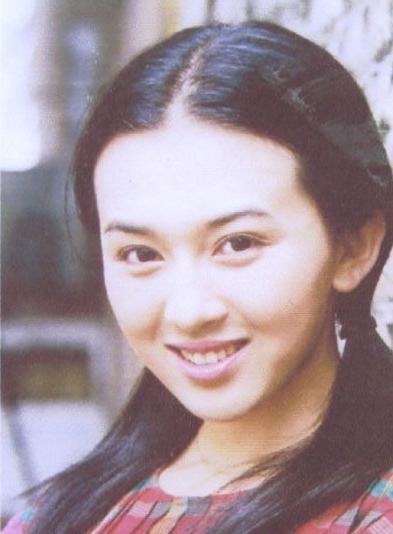 杜敏赫_杜敏赫性感照片(2)(点击浏览下一张趣图)