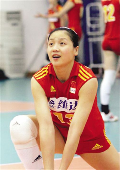 女排队长曾春蕾走光 女排魏秋月内裤(5)(点击浏览下一张趣图)